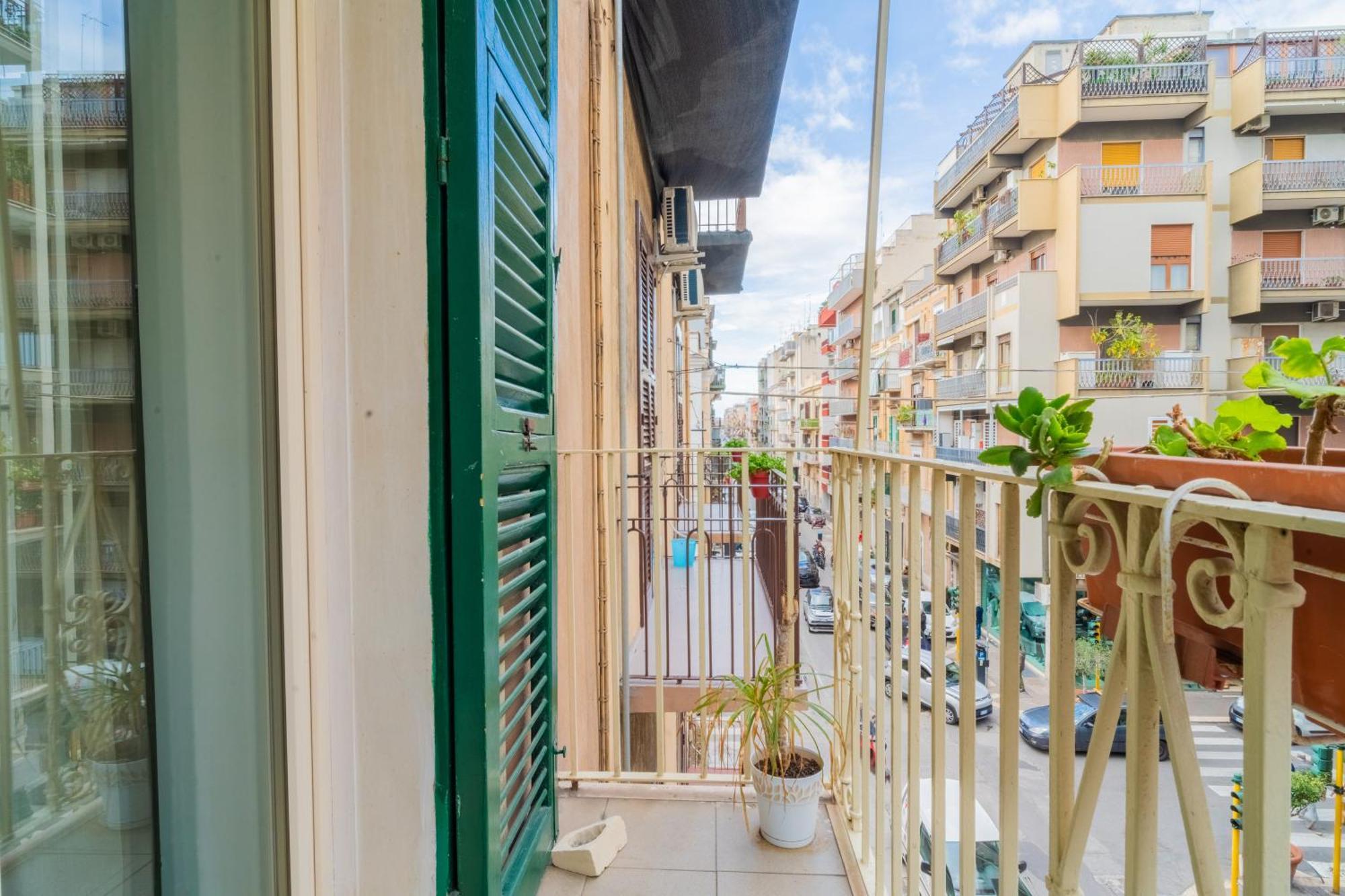Dimora Dante 310 Apartment Bari Exterior photo